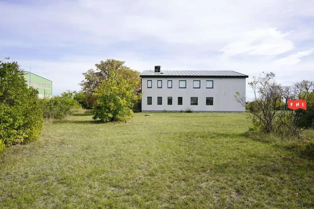 Immobilie mieten in Wiener Neustadt Land – 8 500 m², € 8.500 – Bild 3 von 12
