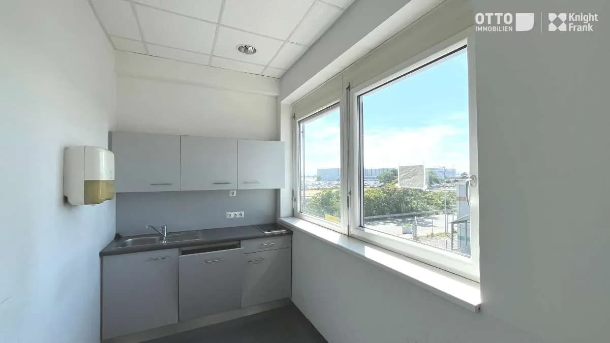 Gewerbeimmobilie mieten in Bruck an der Leitha – 569 m² – Bild 11 von 14
