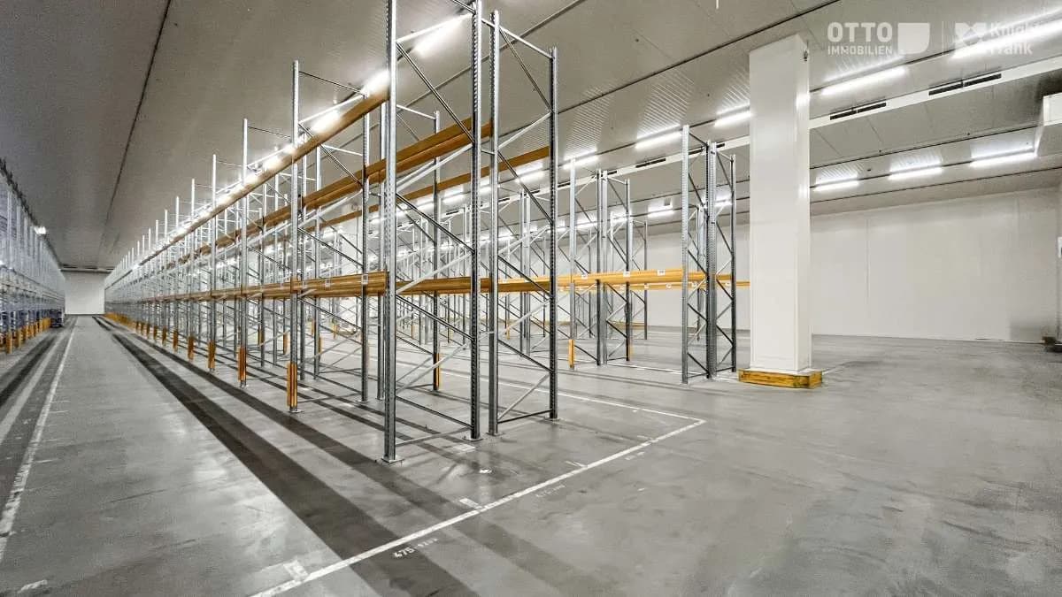 Gewerbeimmobilie mieten in Melk – 6 270 m² – Bild 3 von 12