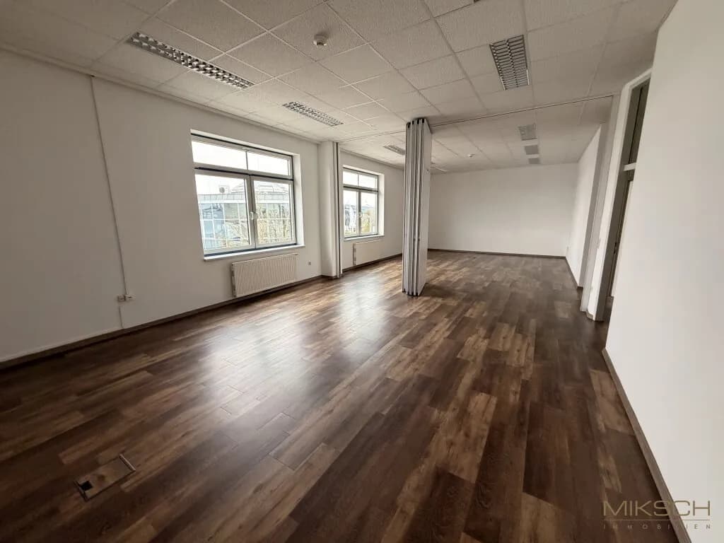 Gewerbeimmobilie mieten in Sankt Pölten – 403 m², € 12