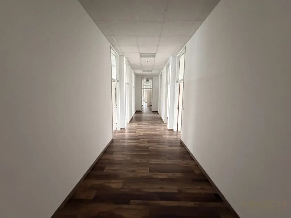 Gewerbeimmobilie mieten in Sankt Pölten – 403 m², € 12 – Bild 3 von 16