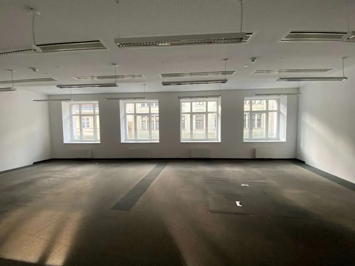 Gewerbeimmobilie mieten in Wien – 638 m², € 17.995 – Bild 2 von 11
