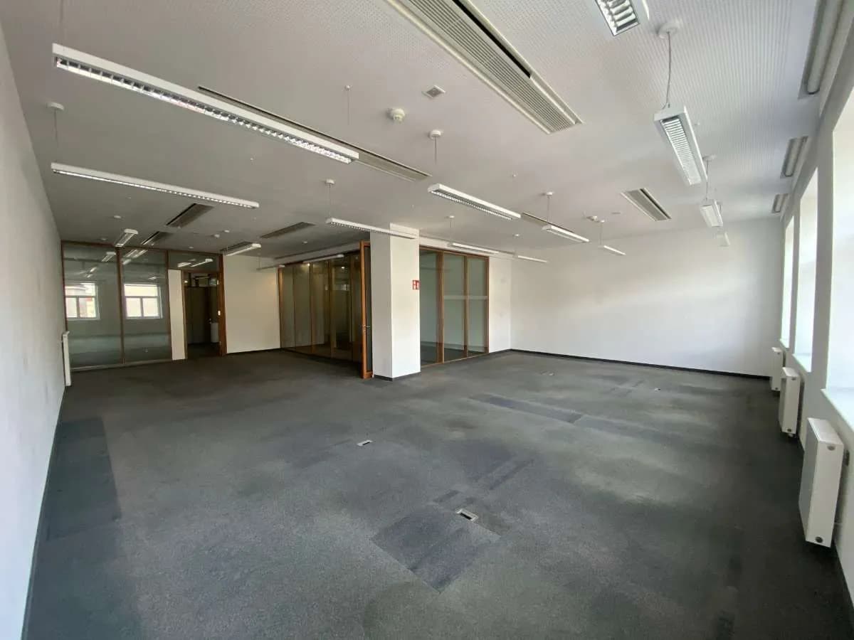 Gewerbeimmobilie mieten in Wien – 638 m², € 17.995 – Bild 3 von 11