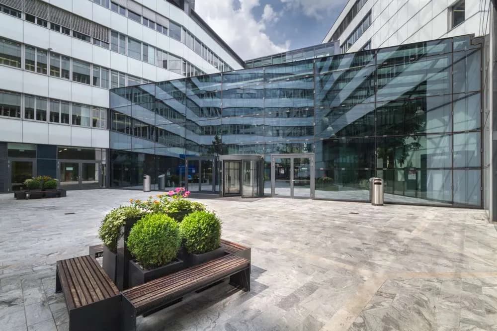 Gewerbeimmobilie mieten in Wien – 684 m², € 9.924 – Bild 3 von 12