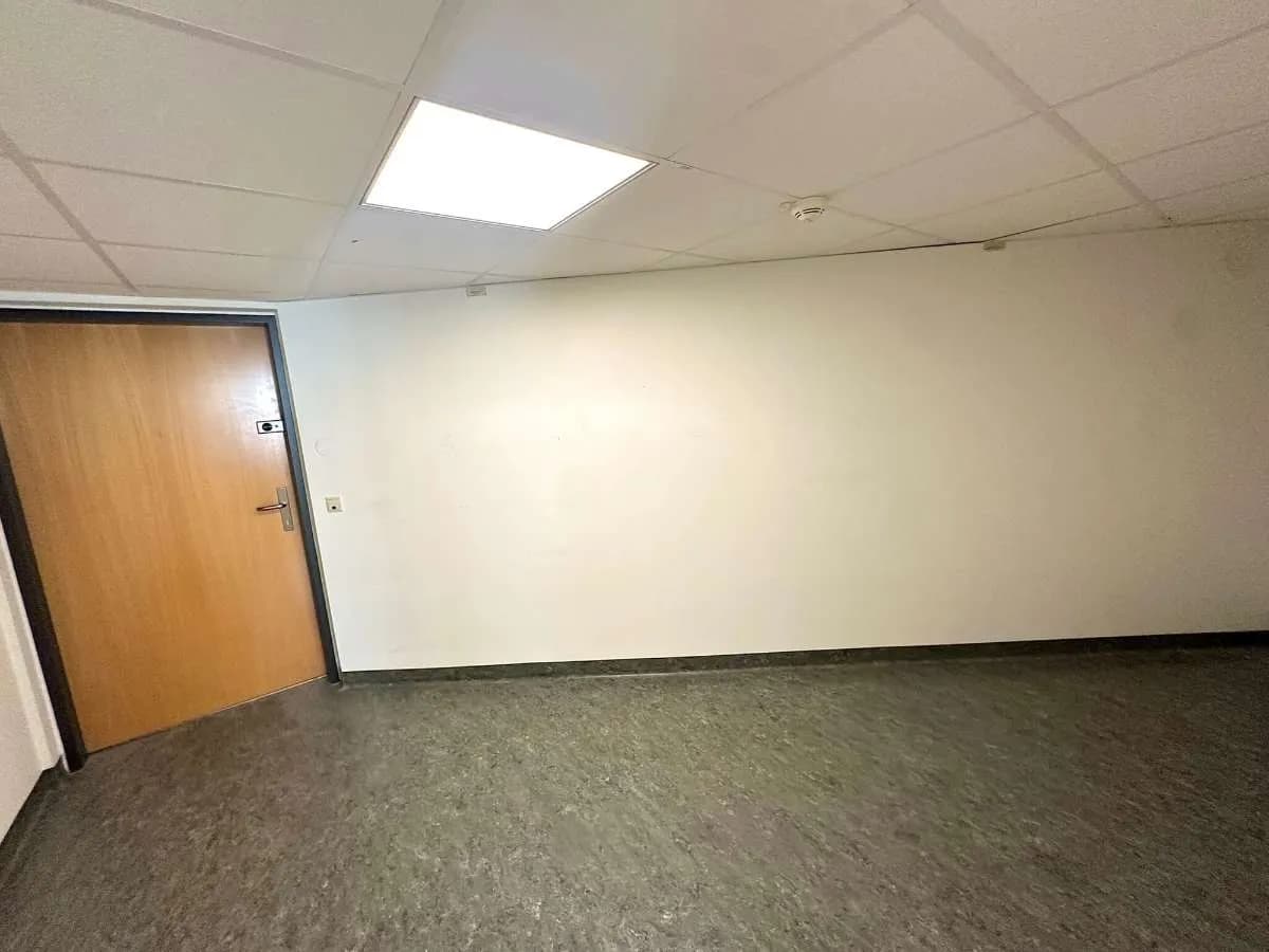 Gewerbeimmobilie mieten in Wien – 134 m², € 1.716 – Bild 5 von 12