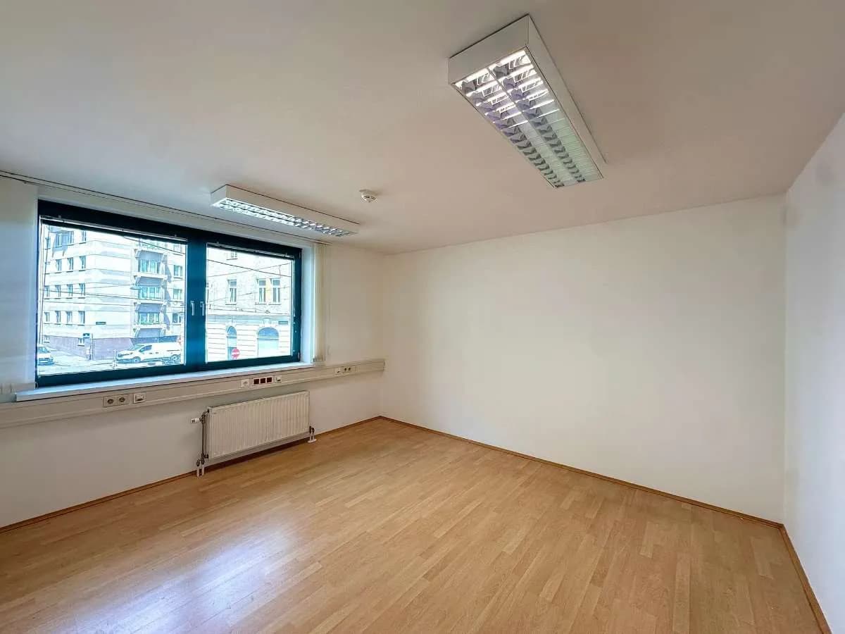 Gewerbeimmobilie mieten in Wien – 134 m², € 1.716 – Bild 10 von 12