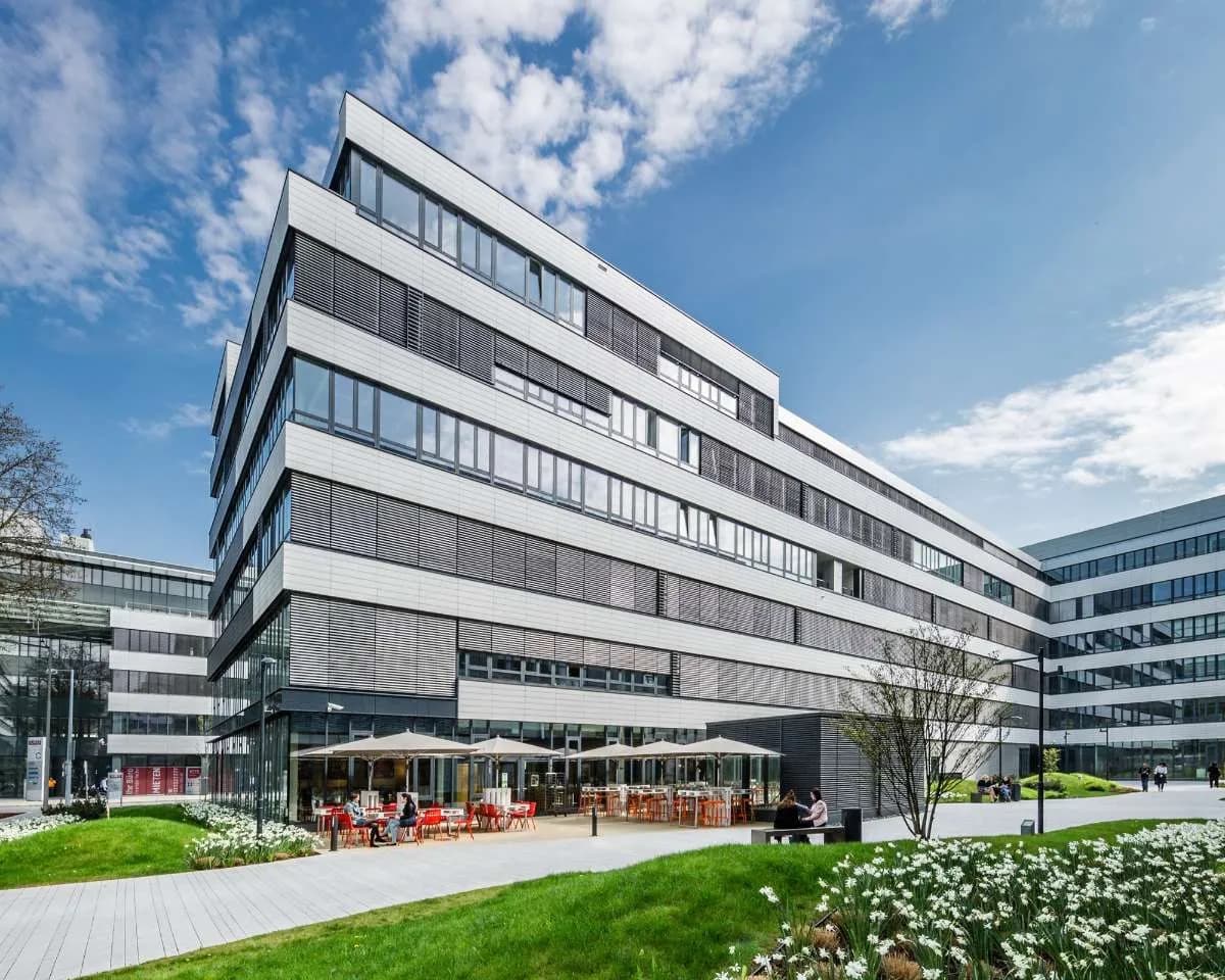 Gewerbeimmobilie mieten in Wien – 283 m², € 6.046