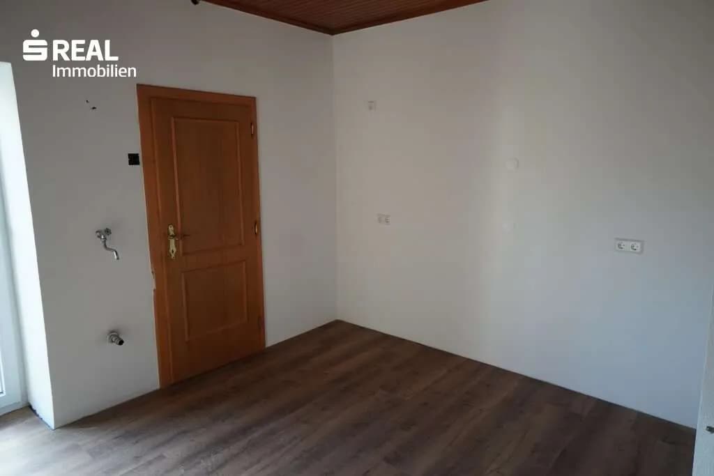 3-Zimmer-Wohnung mieten in Waidhofen an der Thaya – 134 m², € 812 – Bild 3 von 17