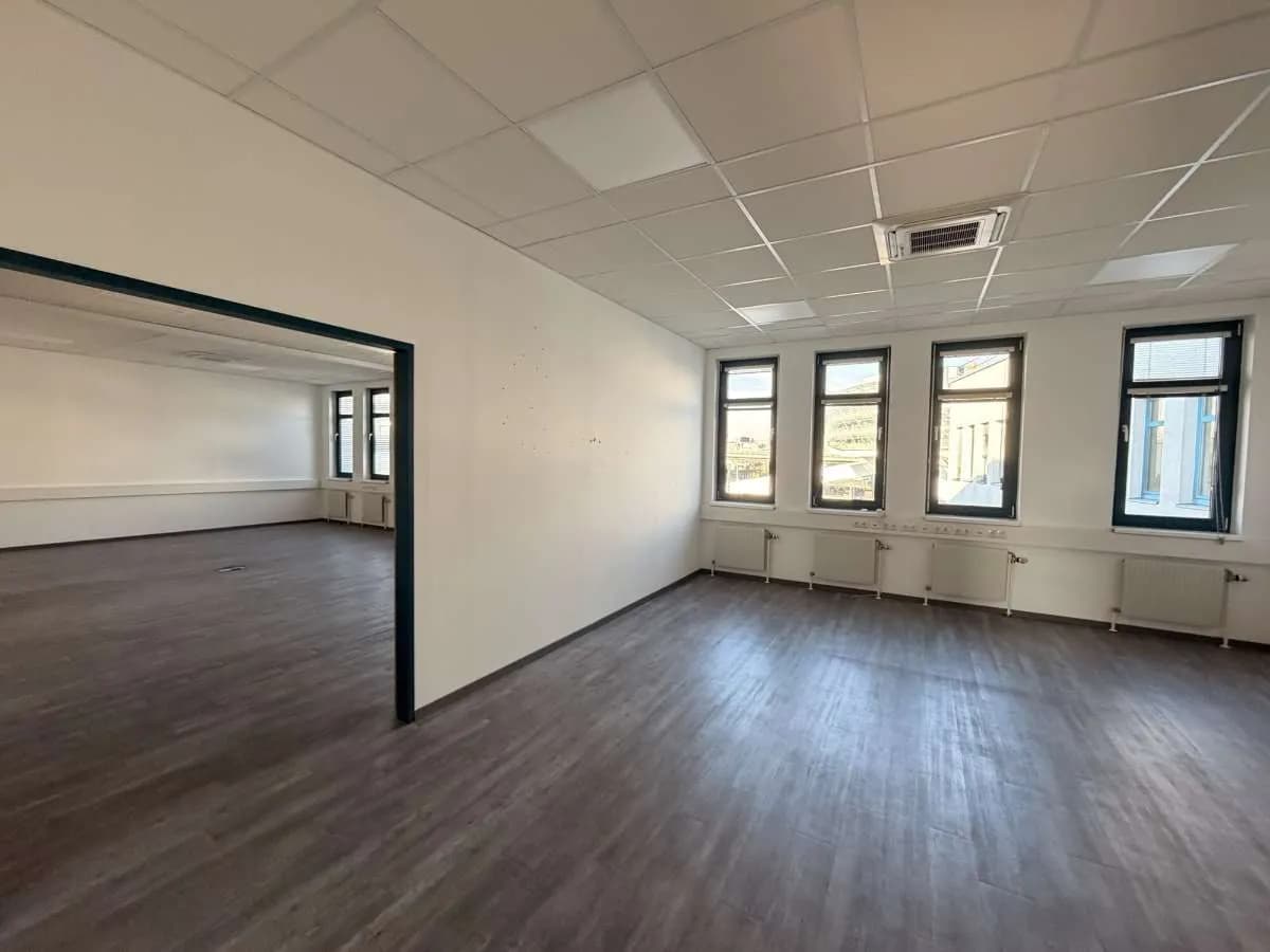 Gewerbeimmobilie mieten in Wien – 607 m², € 8.750 – Bild 11 von 17