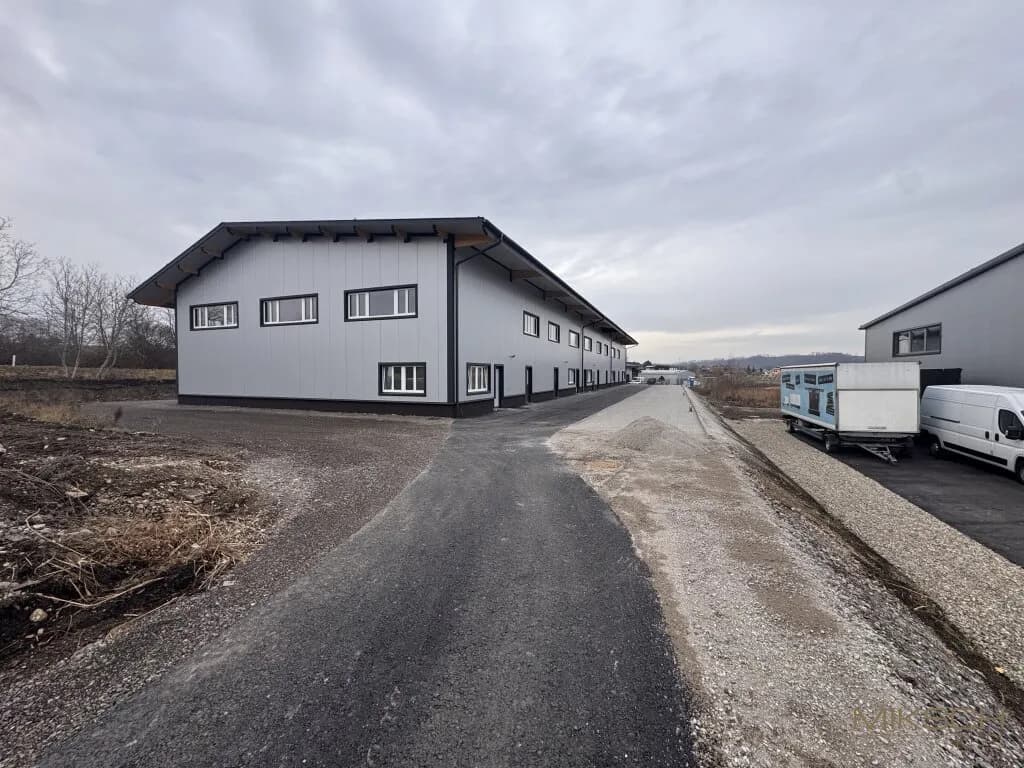 Gewerbeimmobilie mieten in Sankt Pölten – 280 m², € 2.413 – Bild 16 von 20