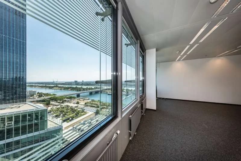 Gewerbeimmobilie mieten in Wien – 447 m², € 8.918 – Bild 3 von 10