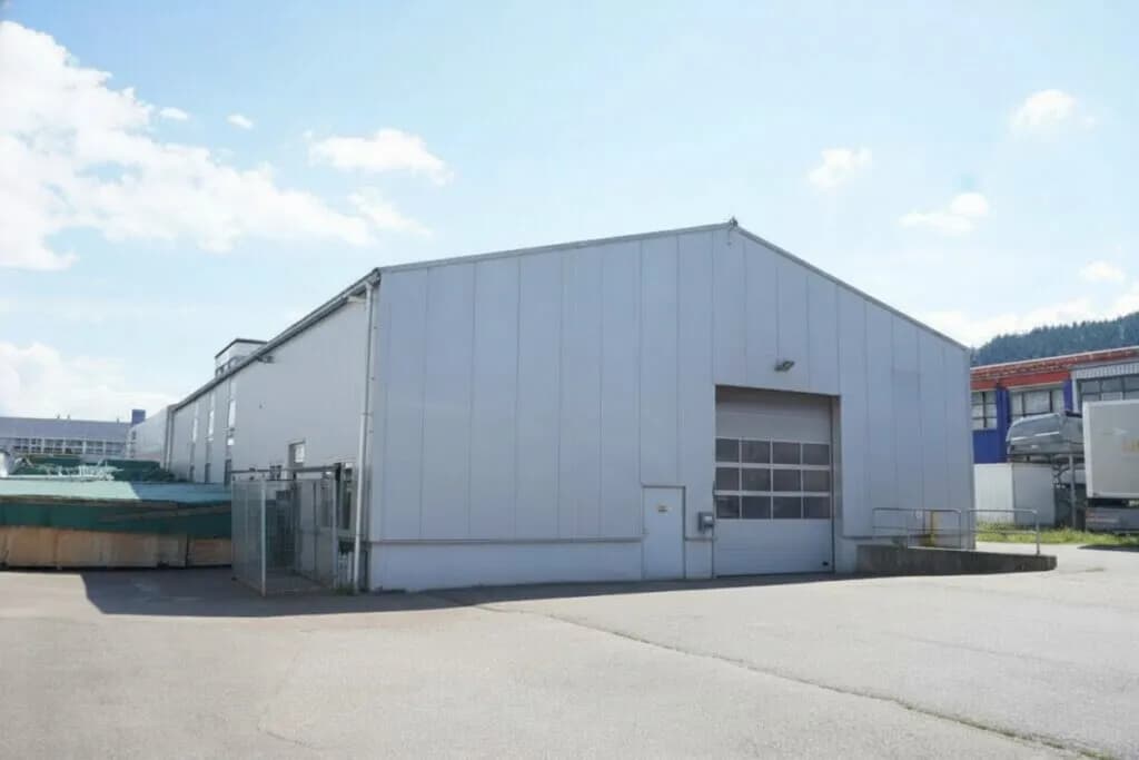 Gewerbeimmobilie mieten in Bruck-Mürzzuschlag – 560 m², € 3.920