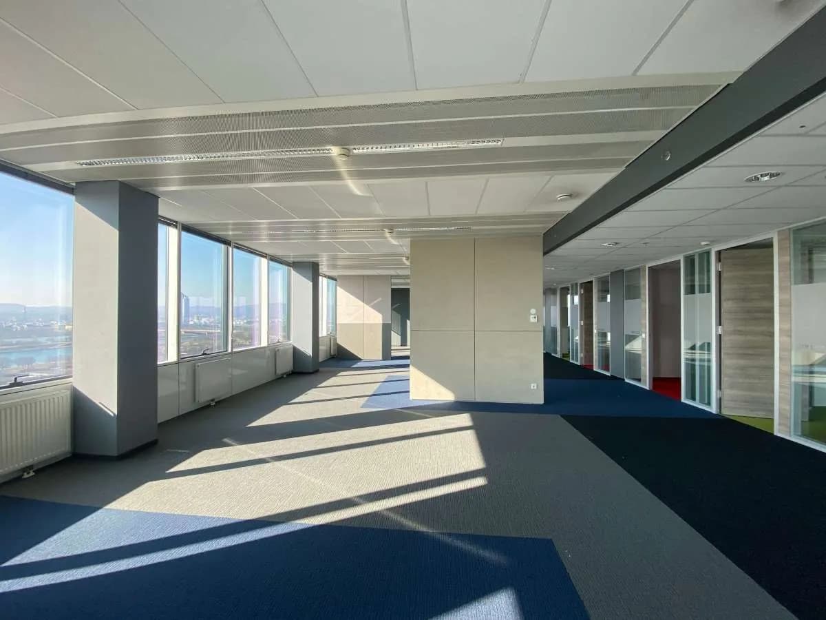 Gewerbeimmobilie mieten in Wien – 1 483 m², € 33.887 – Bild 2 von 8