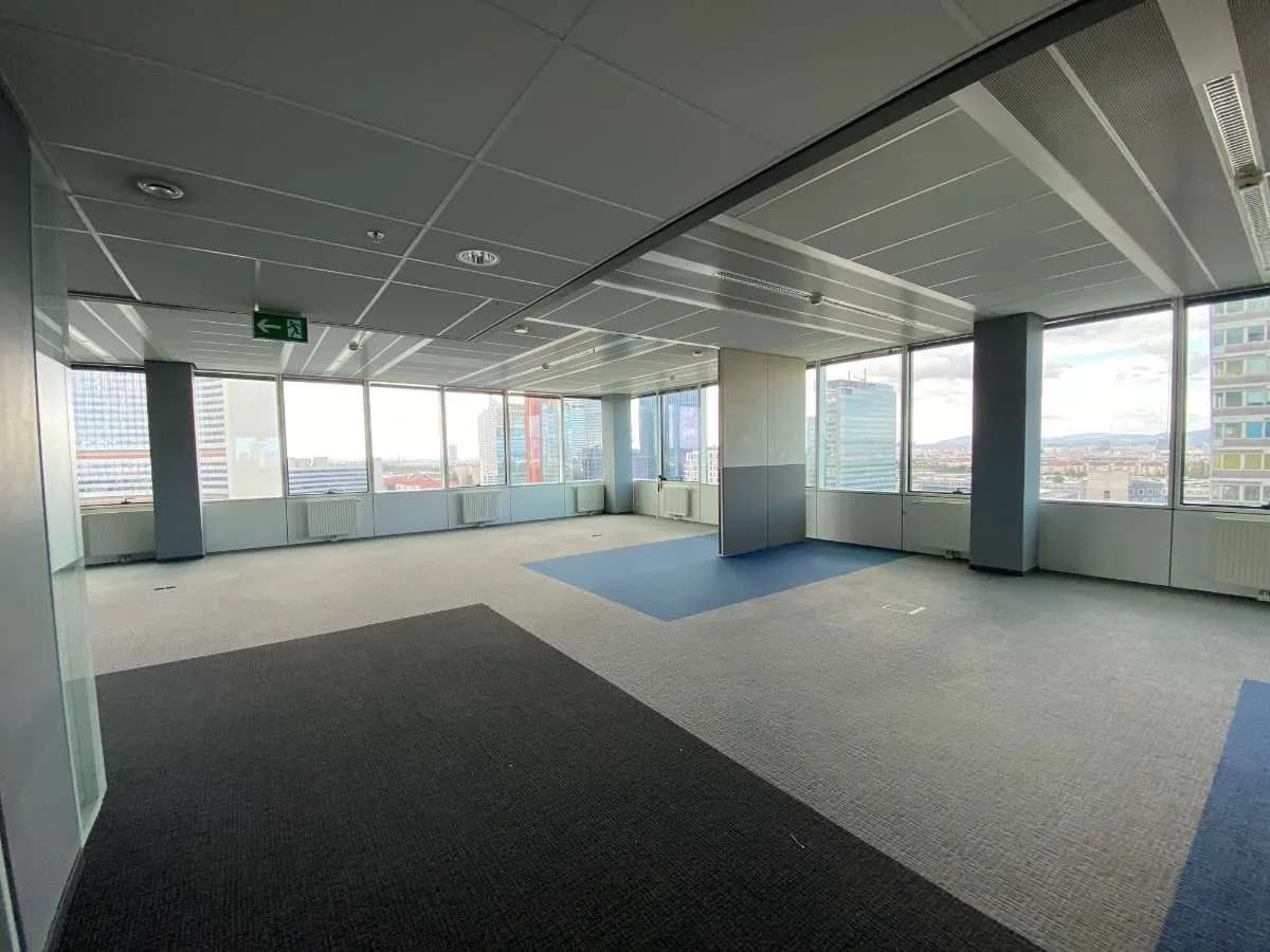 Gewerbeimmobilie mieten in Wien – 1 483 m², € 33.887 – Bild 7 von 8