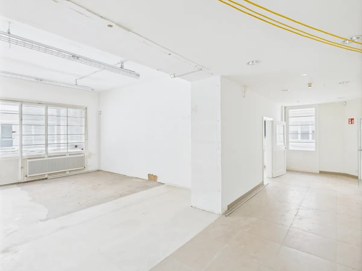 Gewerbeimmobilie mieten in Wien – 803 m², € 36.731 – Bild 10 von 13