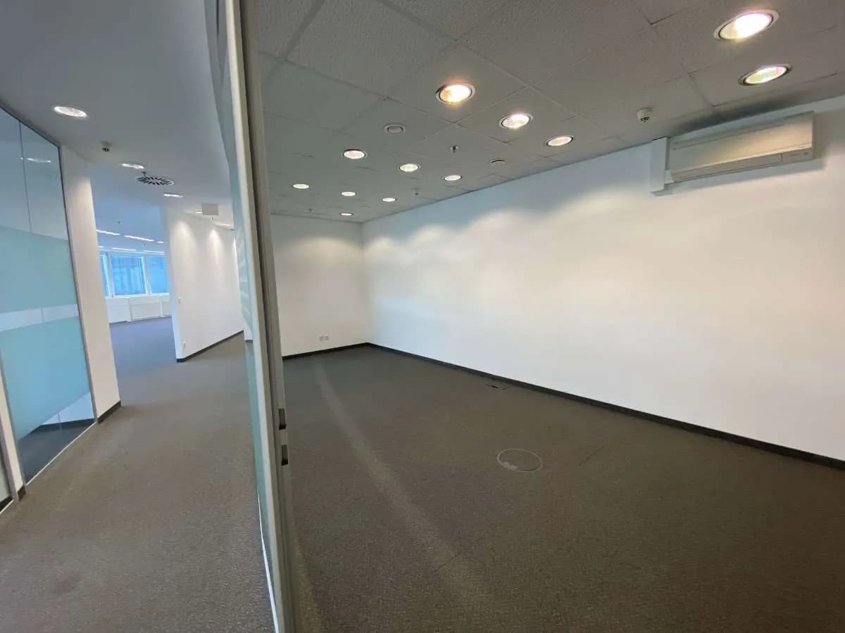 Gewerbeimmobilie mieten in Wien – 335 m², € 6.318 – Bild 5 von 10