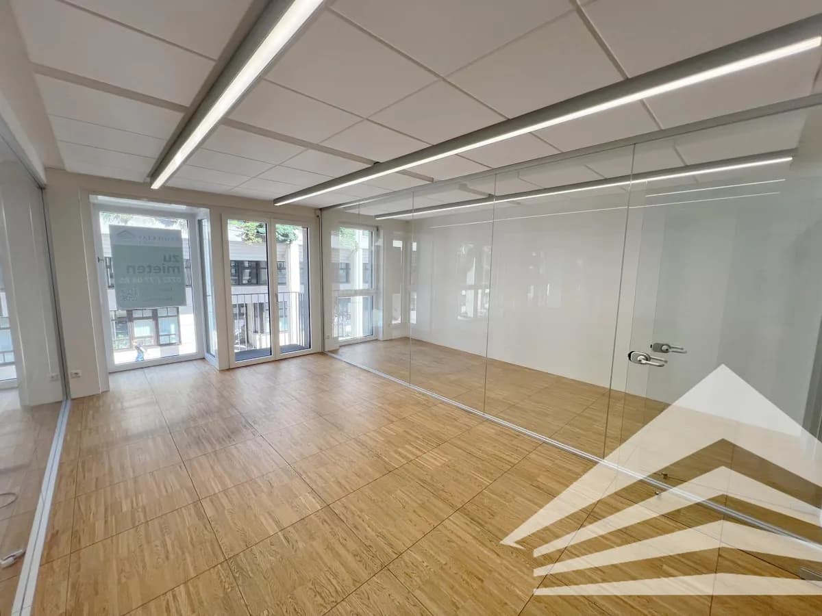 10-Zimmer-Gewerbeimmobilie mieten in Linz – 318 m², € 4.675 – Bild 5 von 10