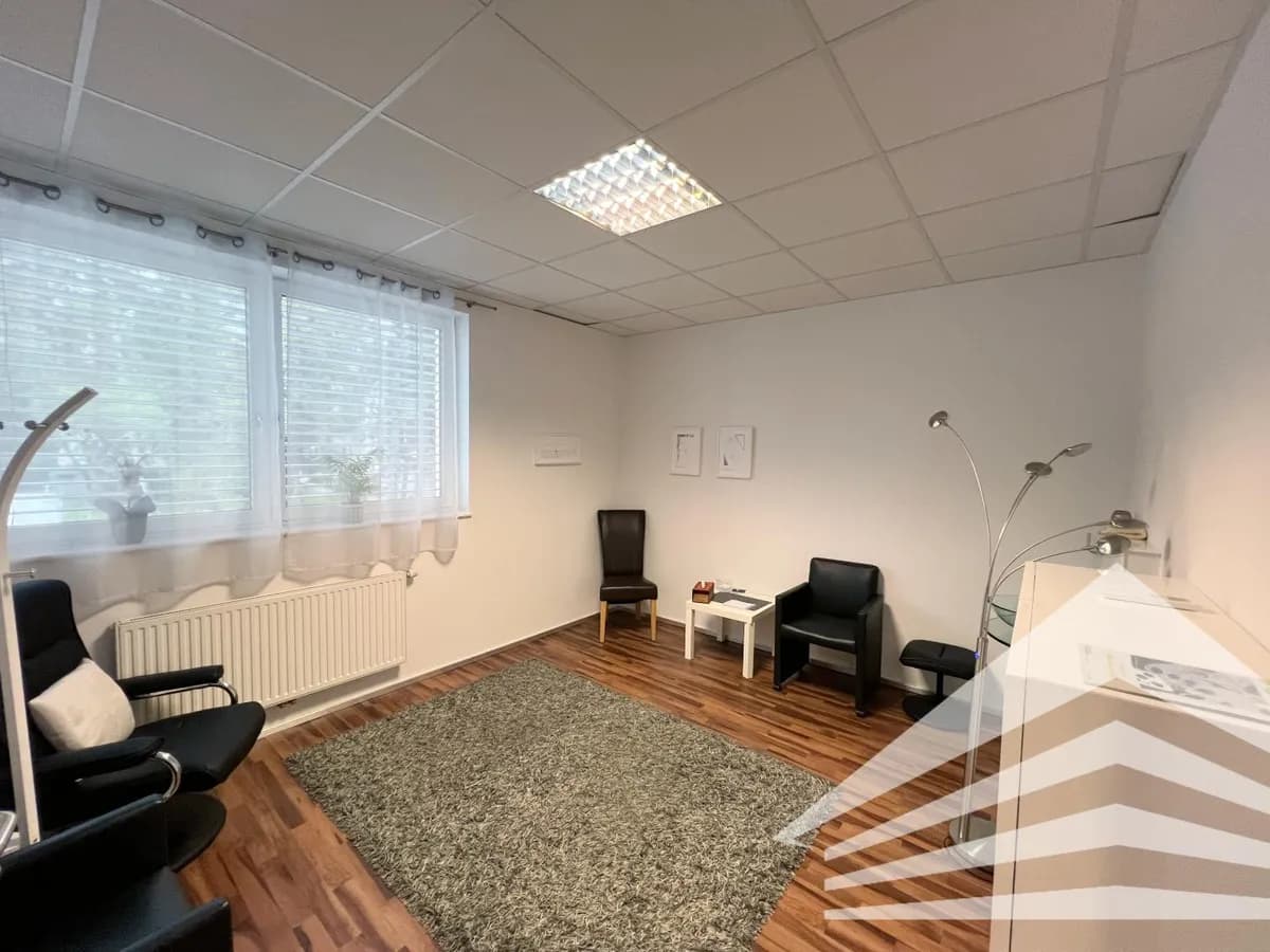 3-Zimmer-Gewerbeimmobilie mieten in Linz – 81 m², € 1.510 – Bild 5 von 8