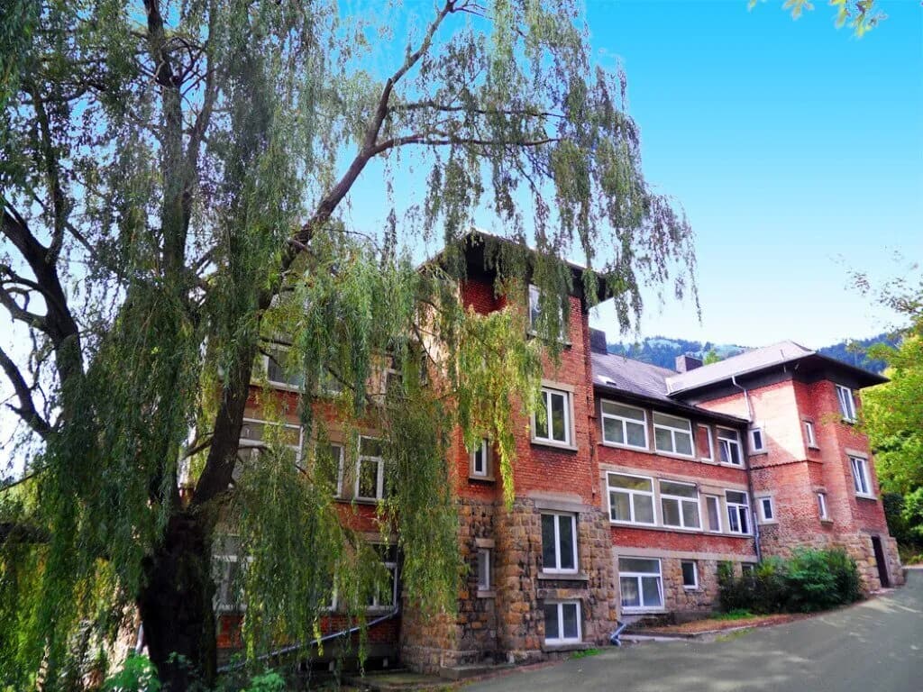 Wohnung mieten in Neunkirchen – 73,86 m², € 590