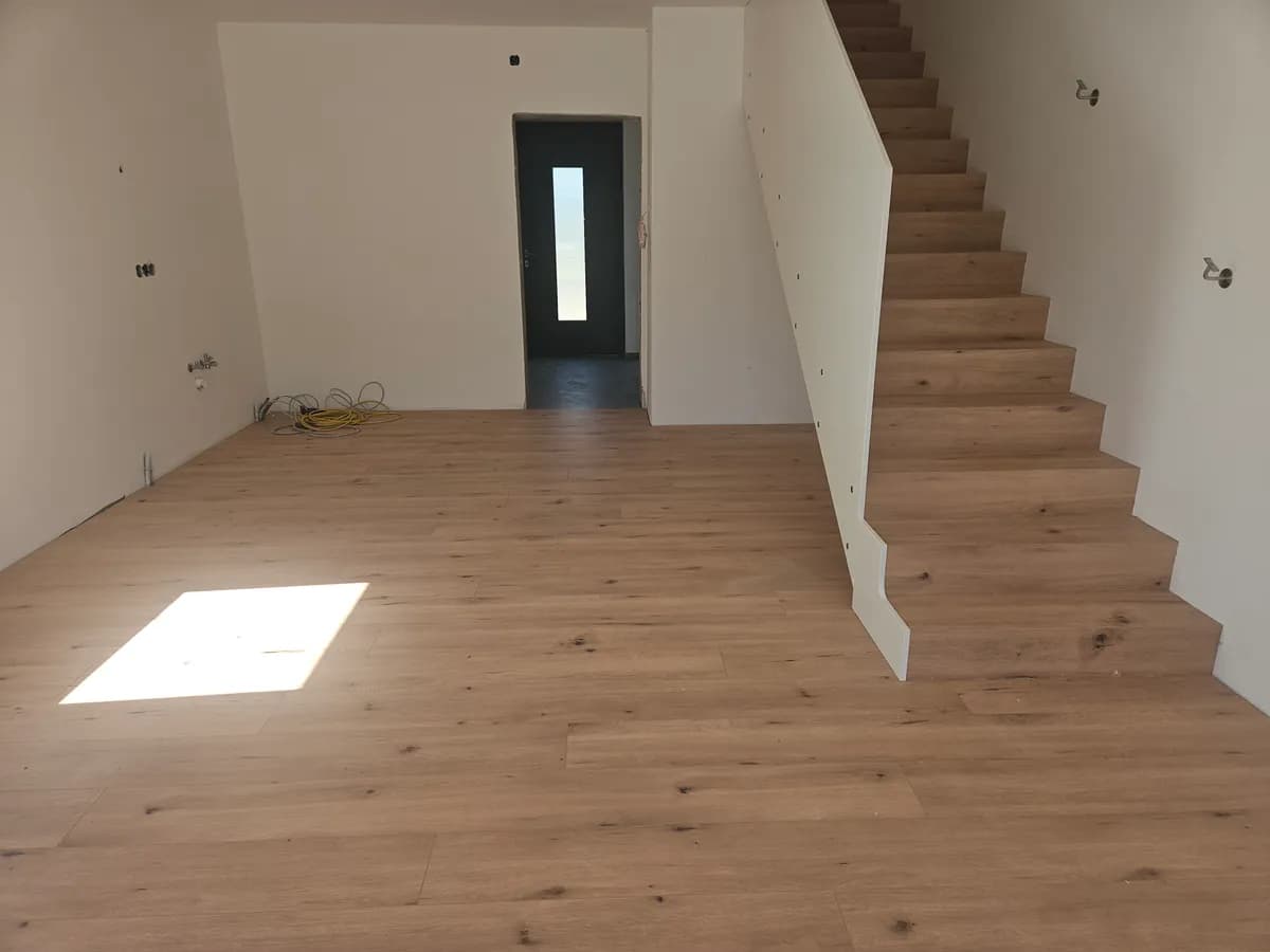 3-Zimmer-Haus mieten in Wels-Land – 97 m², € 1.340 – Bild 3 von 6