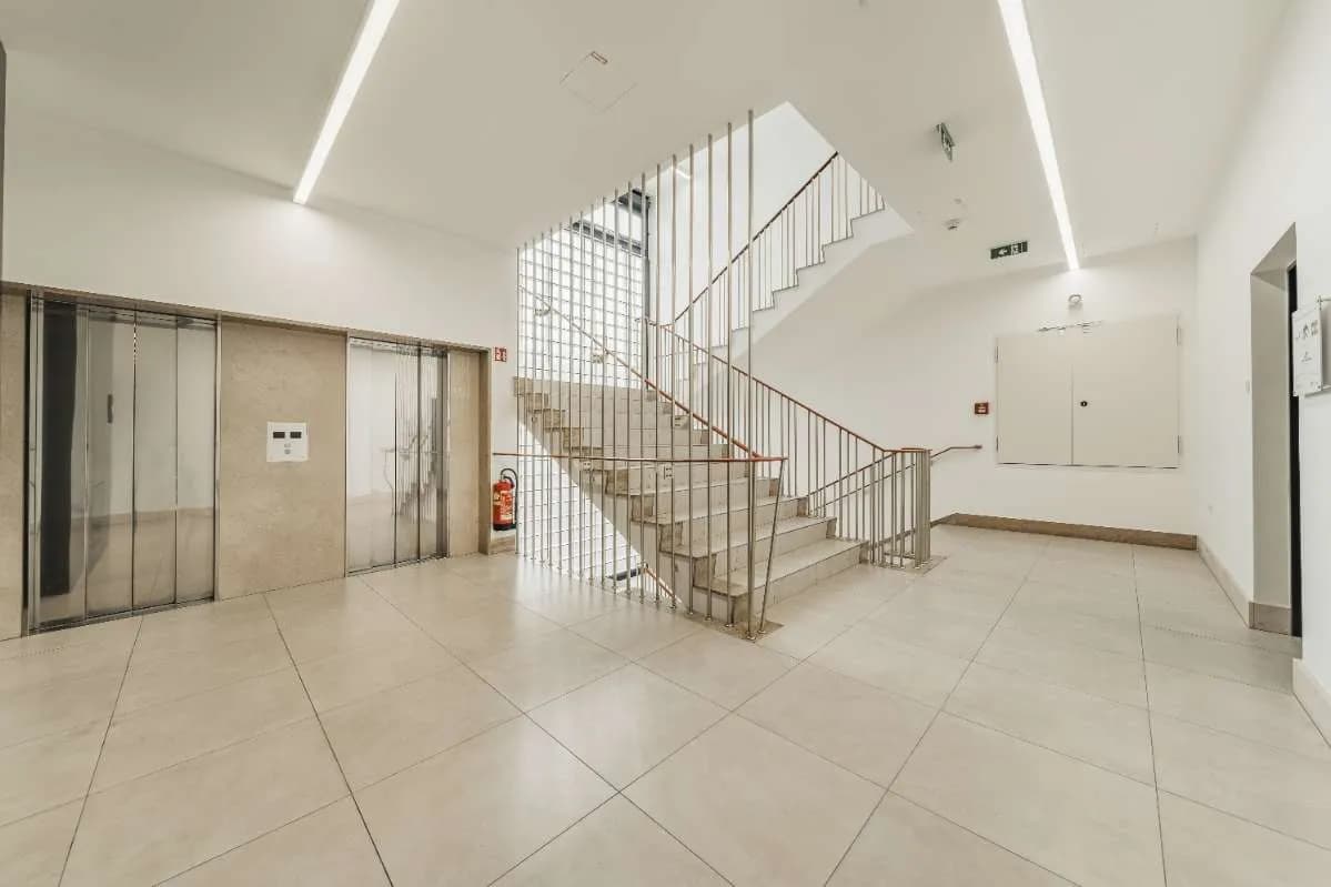 4-Zimmer-Gewerbeimmobilie mieten in Wien – 169 m², € 5.322 – Bild 12 von 23
