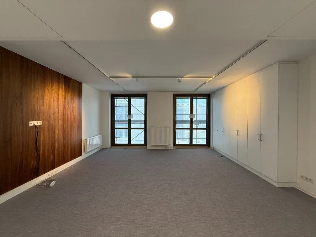 4-Zimmer-Gewerbeimmobilie mieten in Wien – 169 m², € 5.322 – Bild 22 von 23