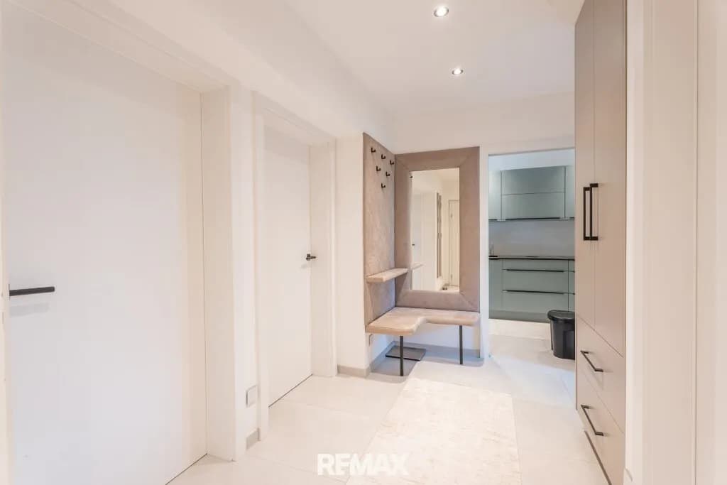 Wohnung kaufen in Salzburg Stadt – 61 m², € 239.000 – Bild 2 von 9