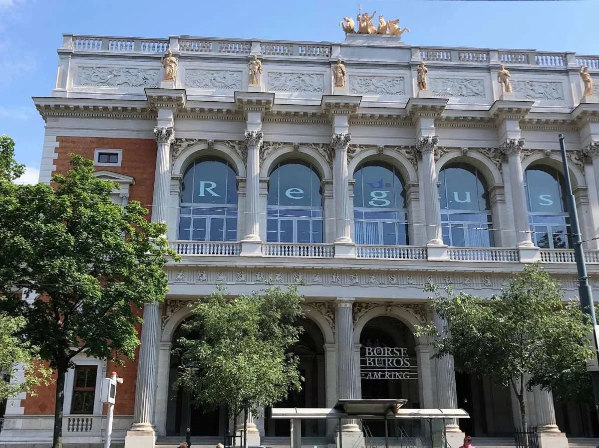 Gewerbeimmobilie mieten in Wien – 124 m², € 20