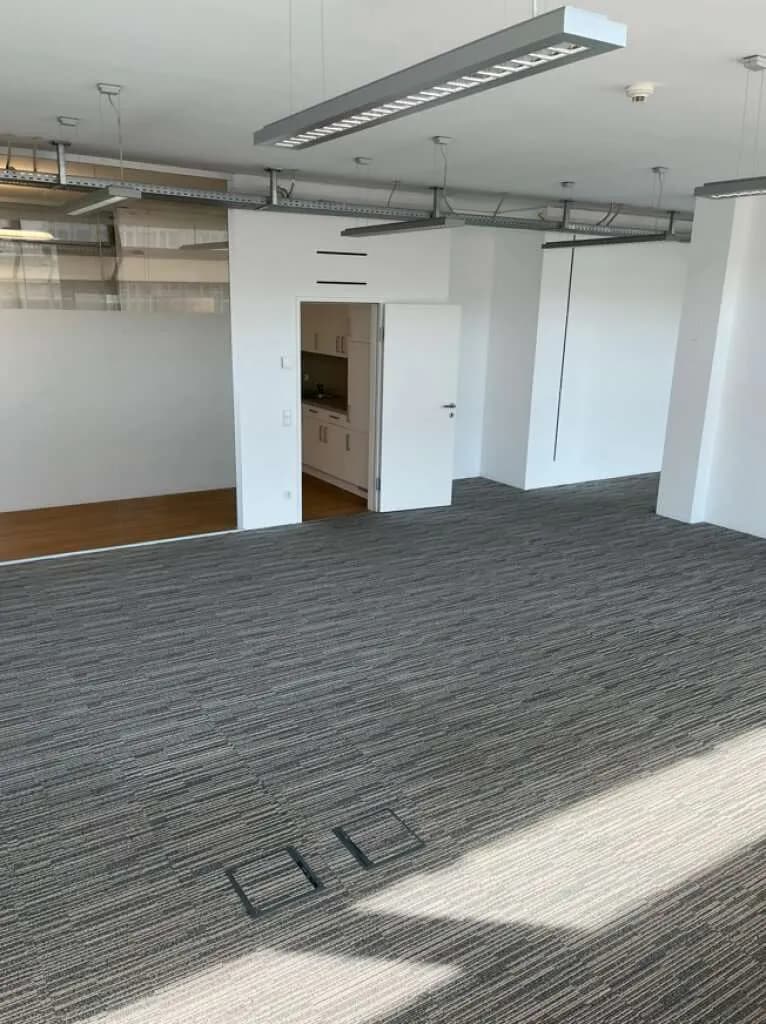 6-Zimmer-Gewerbeimmobilie mieten in Wien – 273 m², € 4.835 – Bild 7 von 10