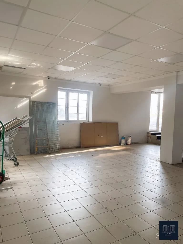 Gewerbeimmobilie mieten in Linz – 154 m², € 1.300 – Bild 2 von 6