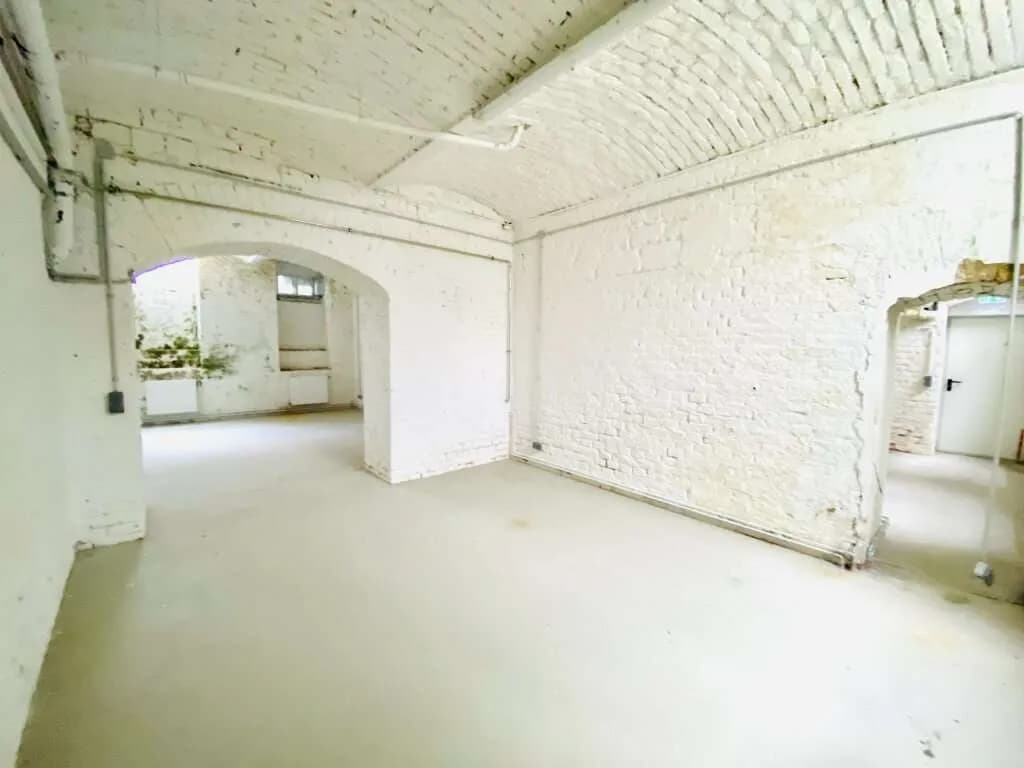 15-Zimmer-Gewerbeimmobilie mieten in Wien – 291,26 m², € 1.845 – Bild 4 von 15