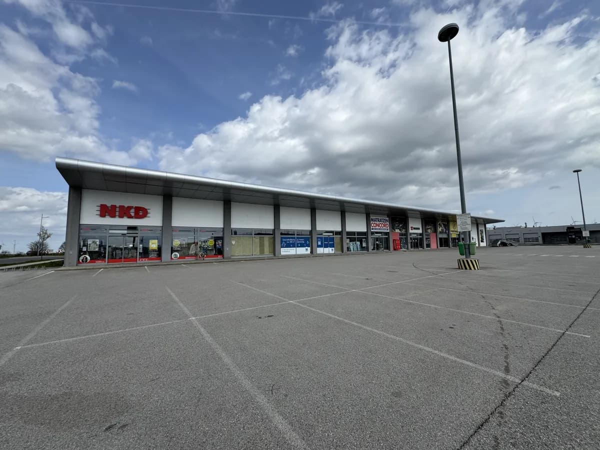 Gewerbeimmobilie mieten in Neusiedl am See – 501 m², € 7.767