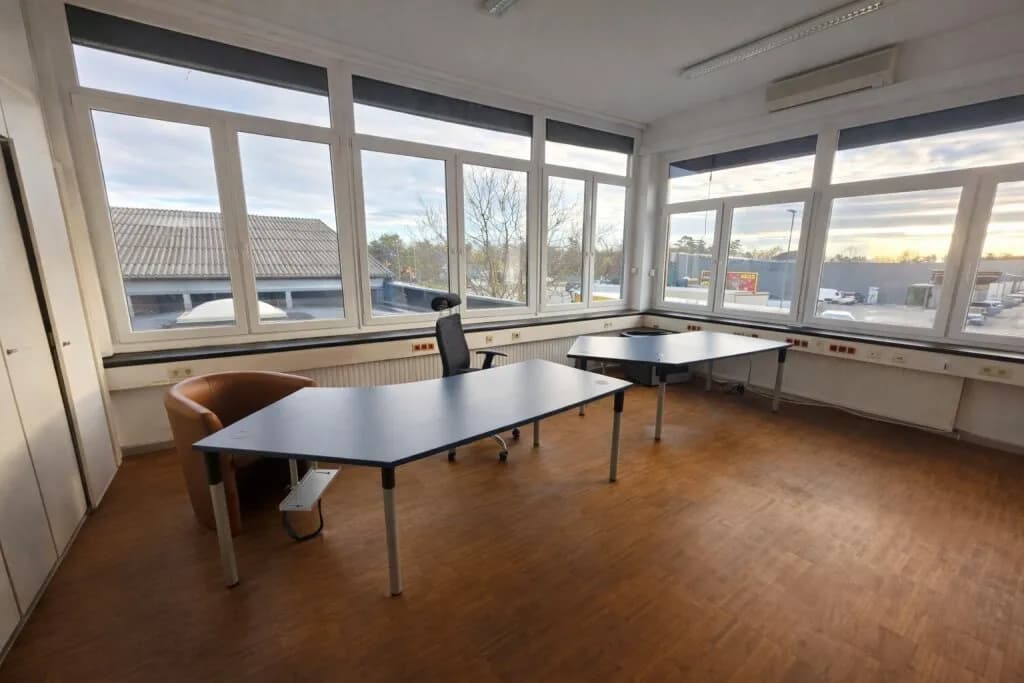 Gewerbeimmobilie mieten in Baden – 20 m², € 160 – Bild 5 von 5