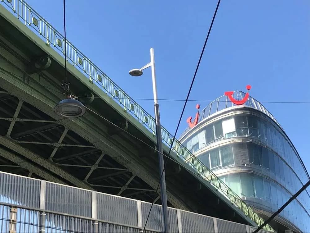 Gewerbeimmobilie mieten in Wien – 260 m², € 17 – Bild 2 von 11