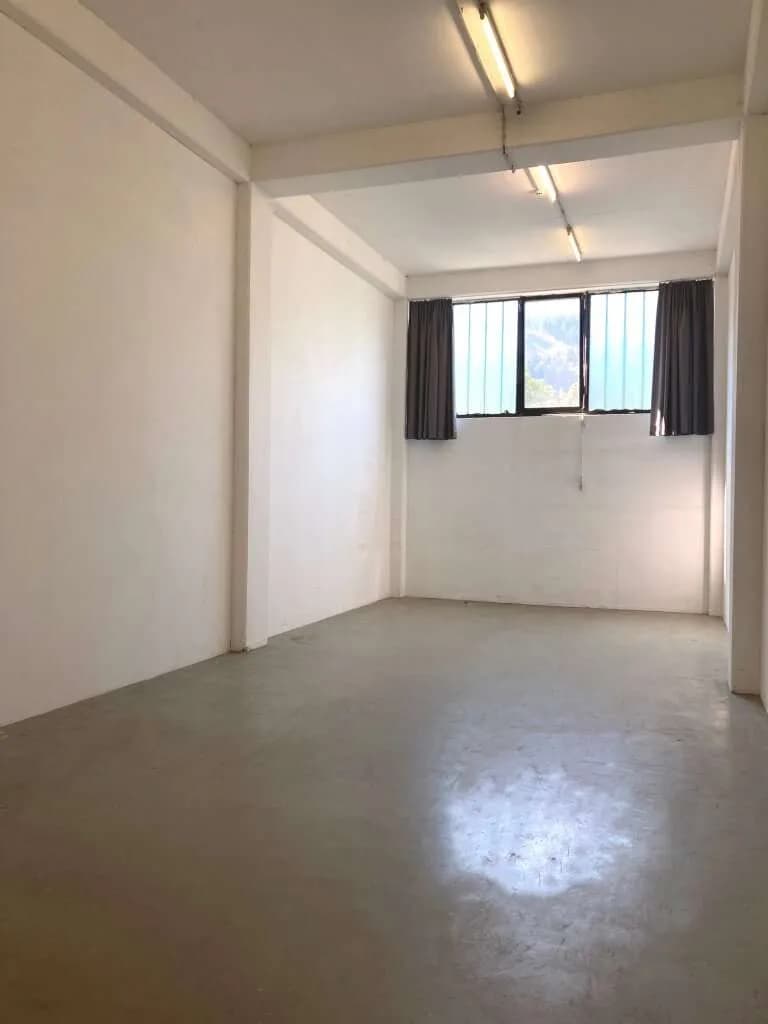 Gewerbeimmobilie mieten in Innsbruck-Land – 71 m², € 719