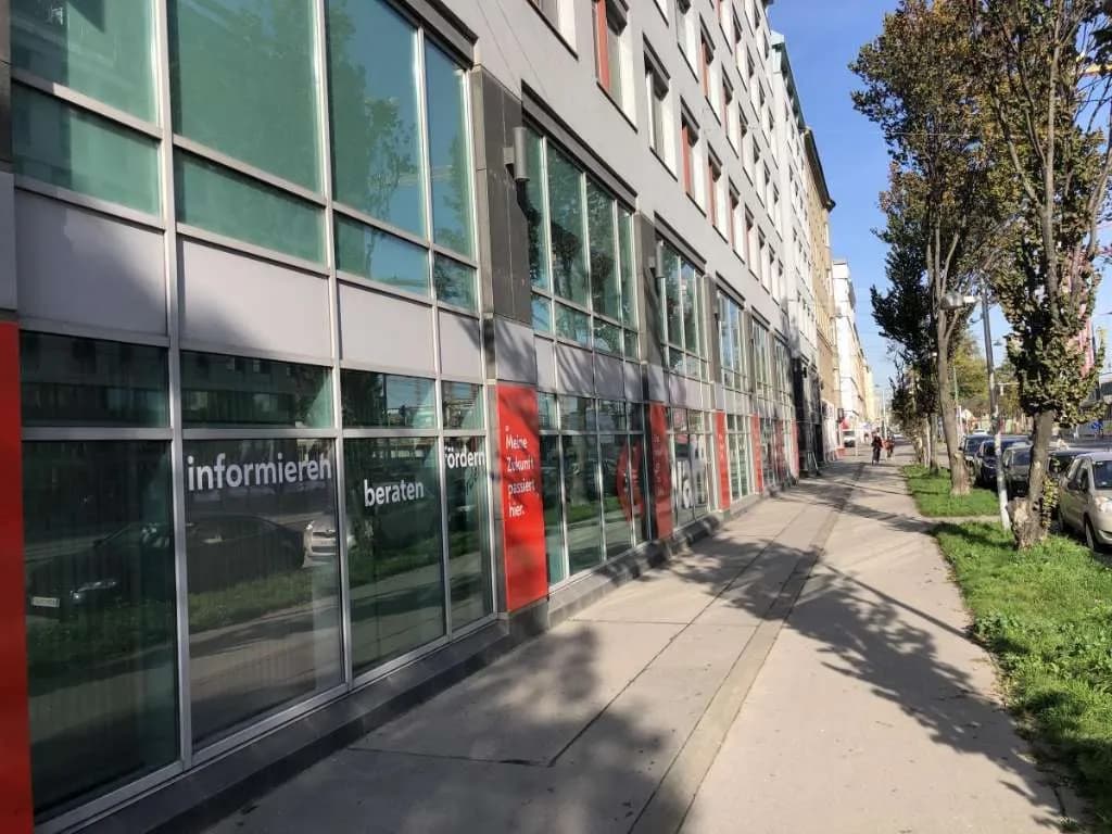 Gewerbeimmobilie mieten in Wien – 587 m², € 9.431 – Bild 6 von 7