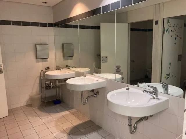 Gewerbeimmobilie mieten in Wien – 2 663 m², € 22 – Bild 2 von 19