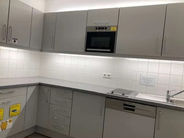 Gewerbeimmobilie mieten in Wien – 2 663 m², € 22 – Bild 14 von 19