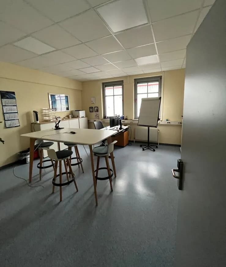 Gewerbeimmobilie mieten in Wien – 3 062 m², € 10 – Bild 9 von 15