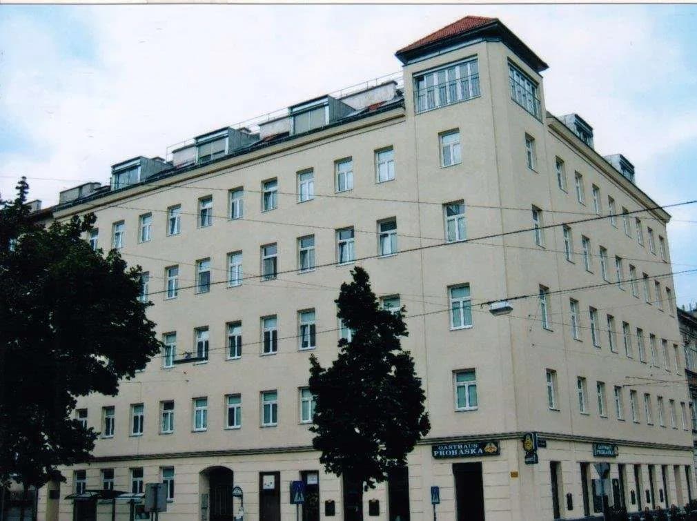 Gewerbeimmobilie mieten in Wien – 246 m², € 3.200