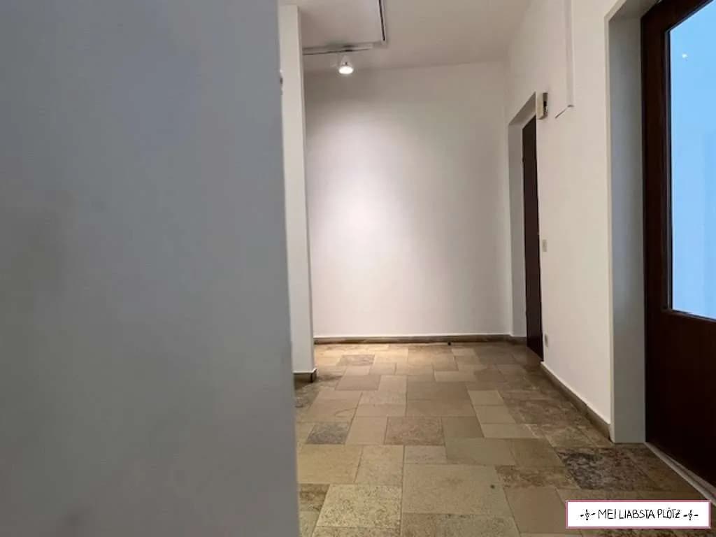 4-Zimmer-Gewerbeimmobilie mieten in Wels – 108 m², € 1.240 – Bild 4 von 5