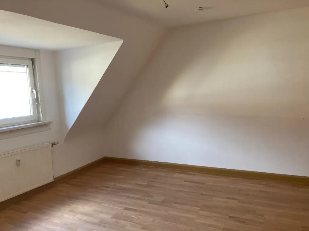 Wohnung mieten in Bruck-Mürzzuschlag – 34,9 m², € 326 – Bild 2 von 7