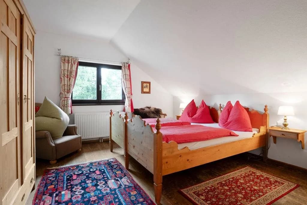 10-Zimmer-Haus kaufen in Feldkirchen – 484,95 m², € 1.230.000 – Bild 6 von 13
