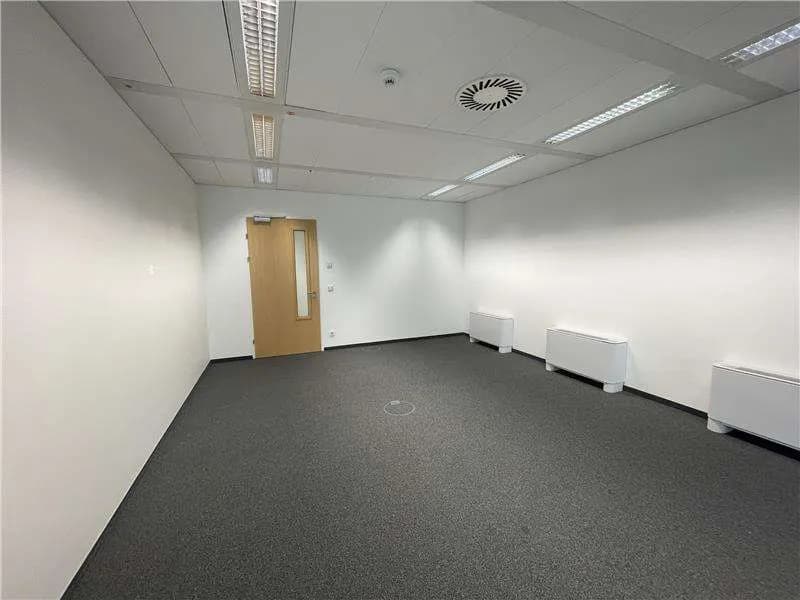 Gewerbeimmobilie mieten in Wien – 1 792 m² – Bild 6 von 12