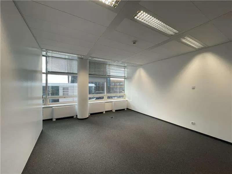 Gewerbeimmobilie mieten in Wien – 1 792 m² – Bild 8 von 12