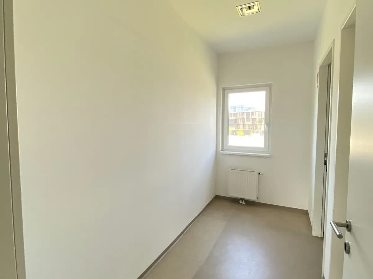 Gewerbeimmobilie mieten in Salzburg Stadt – 122 m², € 1.871 – Bild 8 von 11