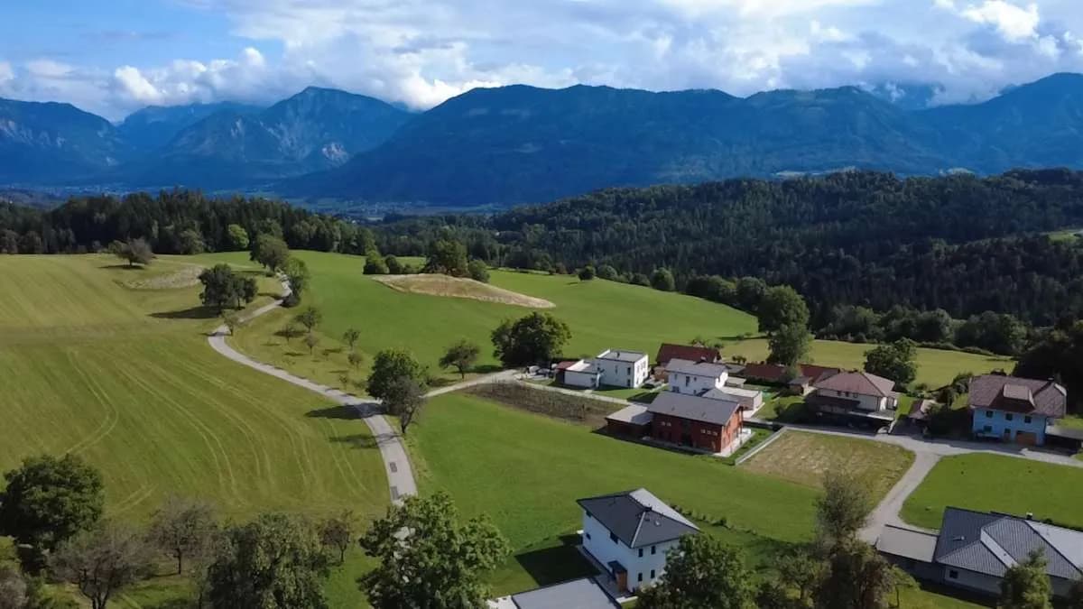 Grundstück kaufen in Klagenfurt Land – 785 m², € 98.125
