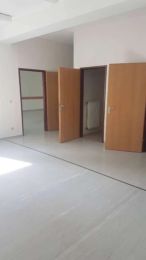 4-Zimmer-Gewerbeimmobilie mieten in Gmünd – 215 m², € 2.032 – Bild 6 von 8