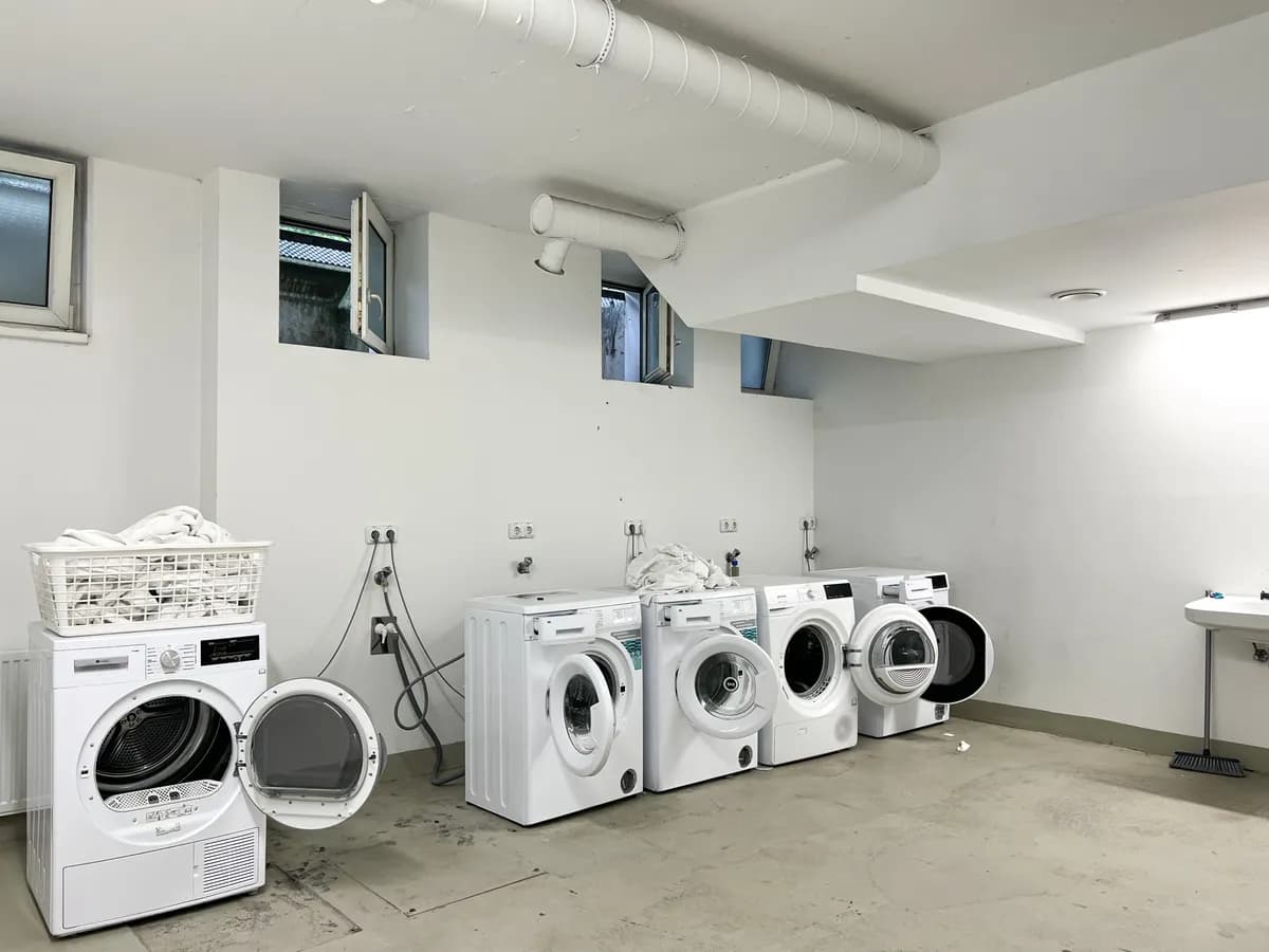 1-Zimmer-Wohnung mieten in Linz – 38,67 m², € 781 – Bild 16 von 19