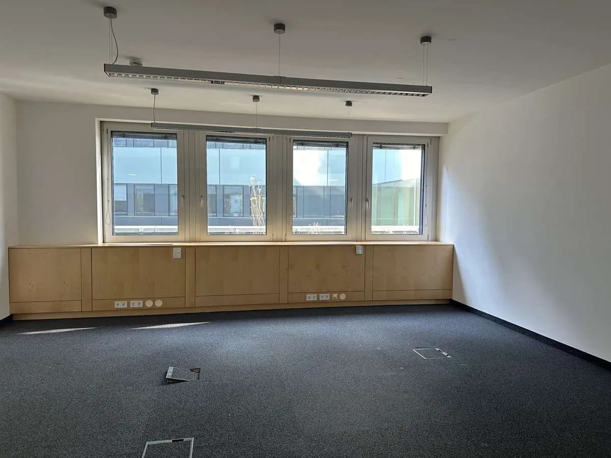 Gewerbeimmobilie mieten in Wien – 583 m², € 15 – Bild 5 von 8